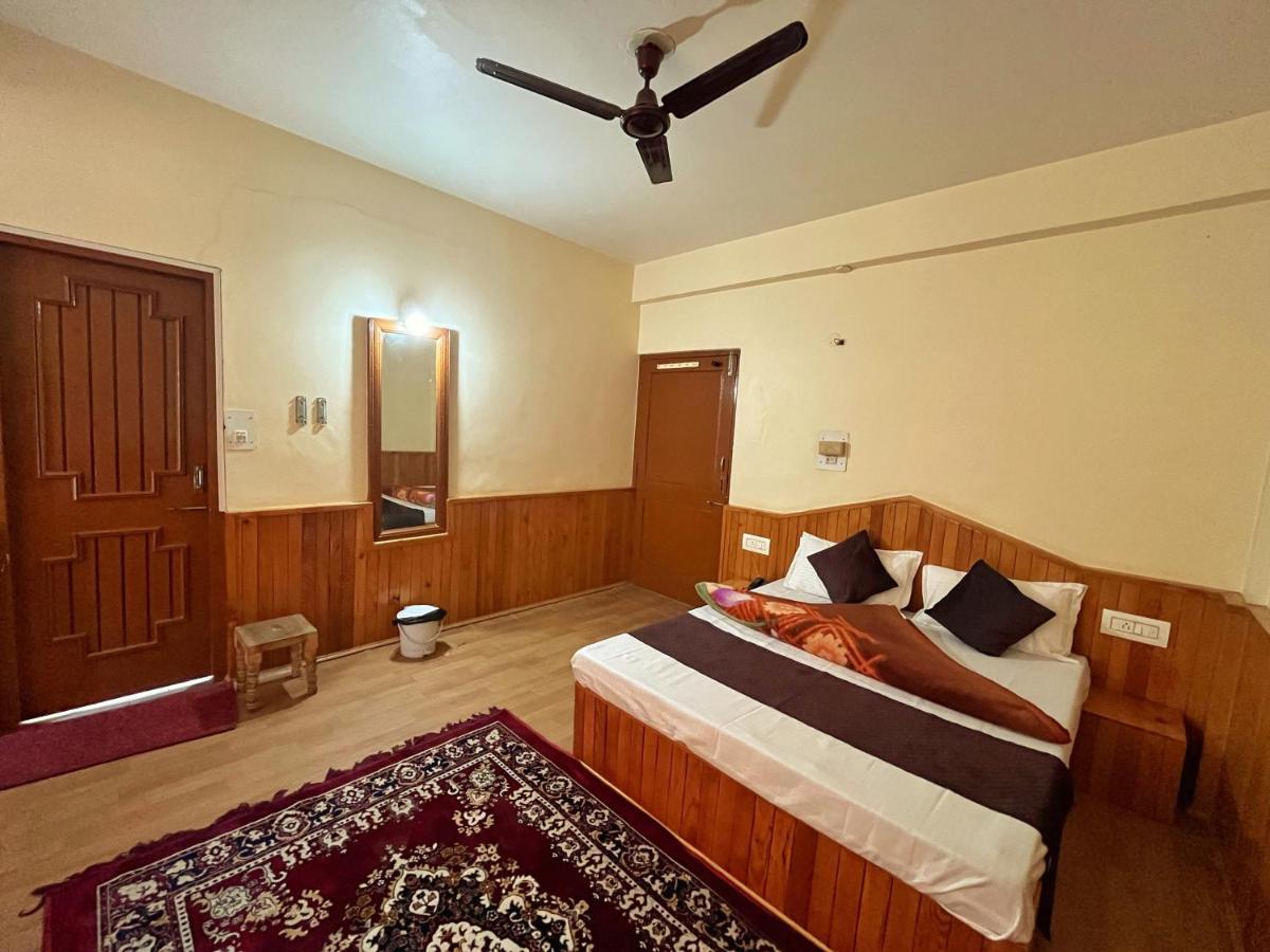 Hotel Anupam By Mid Orchard, كاسول المظهر الخارجي الصورة