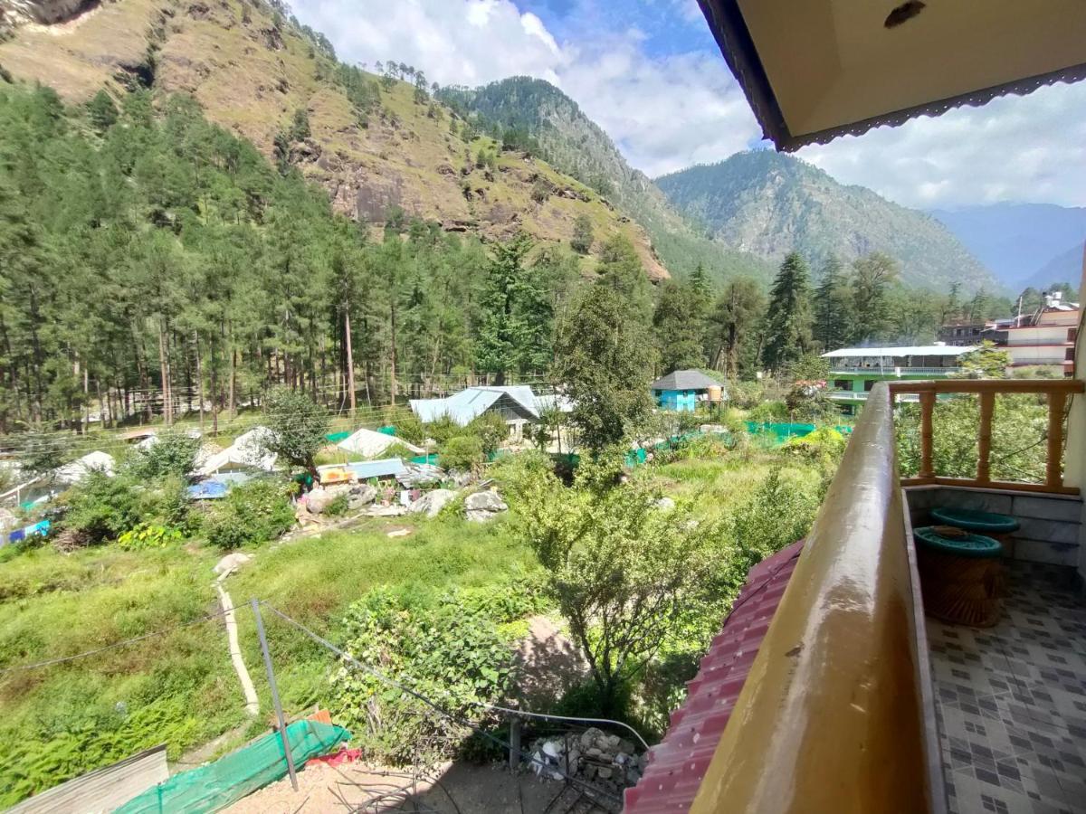Hotel Anupam By Mid Orchard, كاسول المظهر الخارجي الصورة